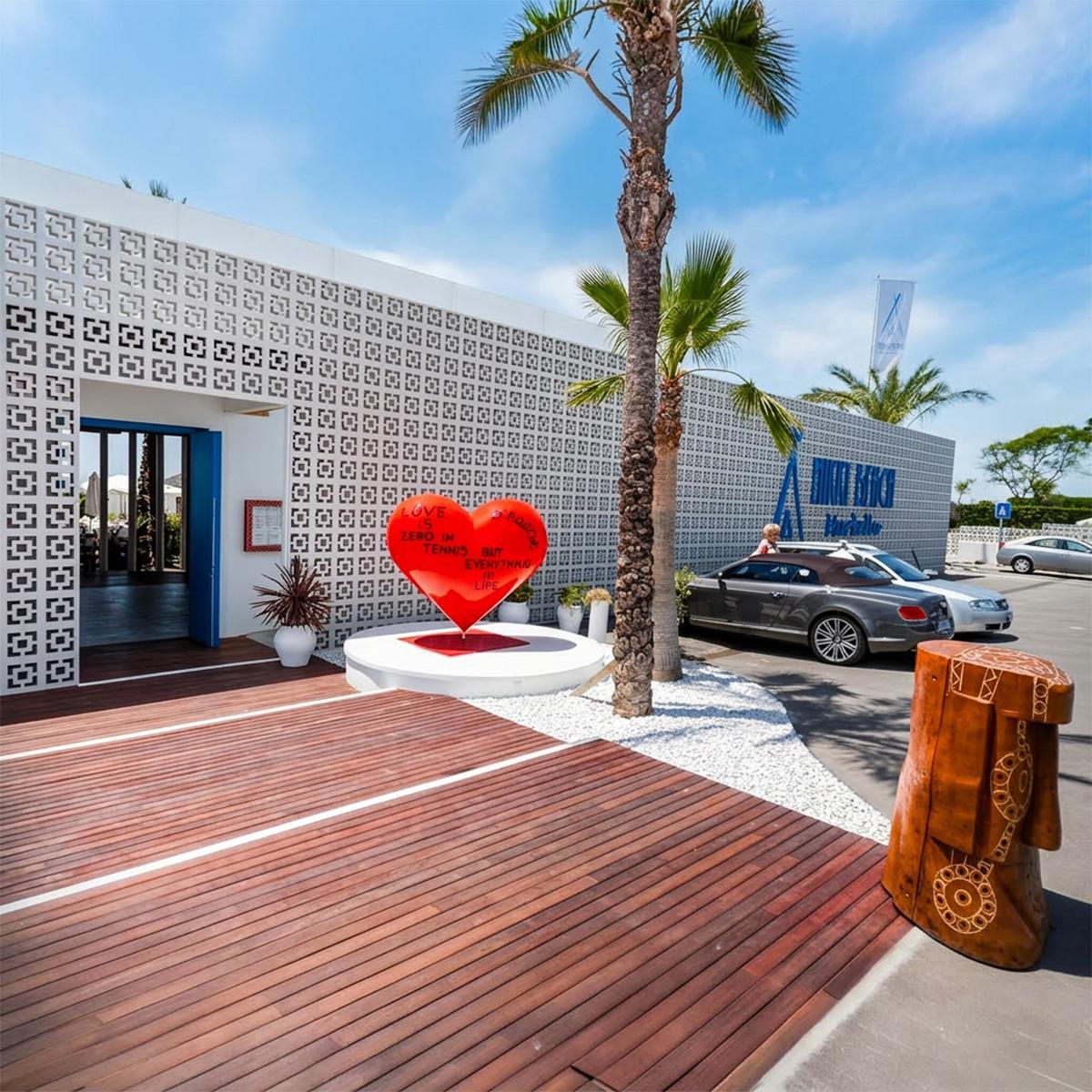 Grande Figure Décorative Coeur Couleur Unie – Image 2
