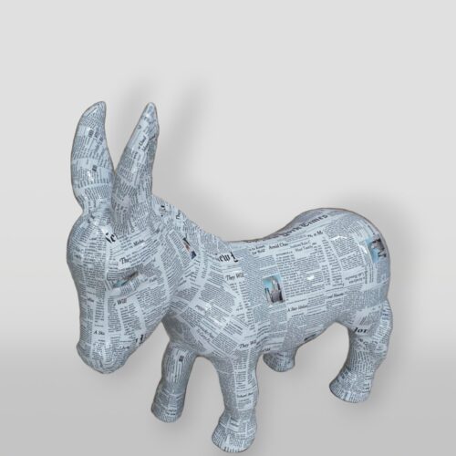 Figurka dekoracyjna 3D - Osioł mały z żywicy