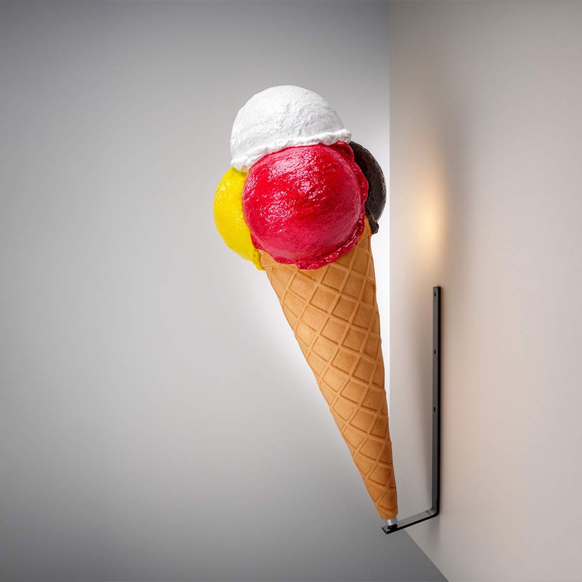 Petite Figure Publicitaire Glaces En Boules – Image 2