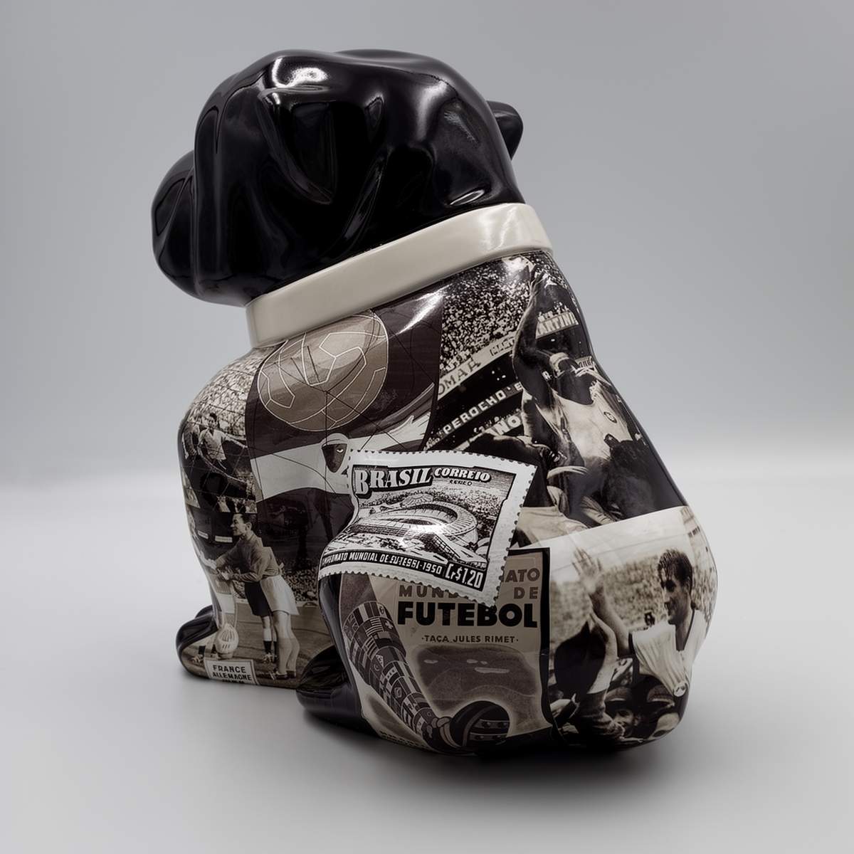 Figure Décorative Bulldog Angelo Football – Image 3
