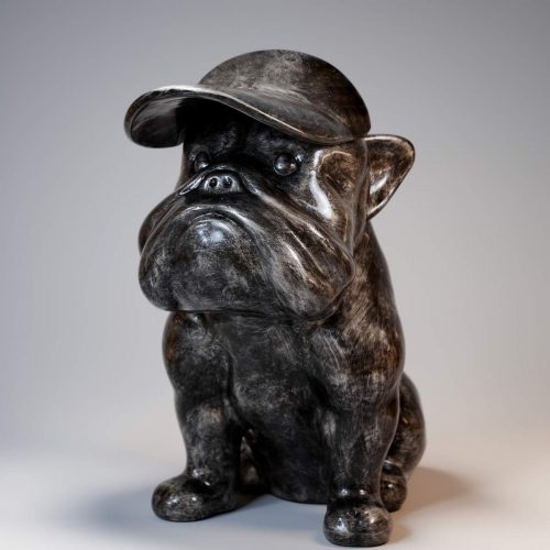 Bouledogue avec casquette - Patine Argentée