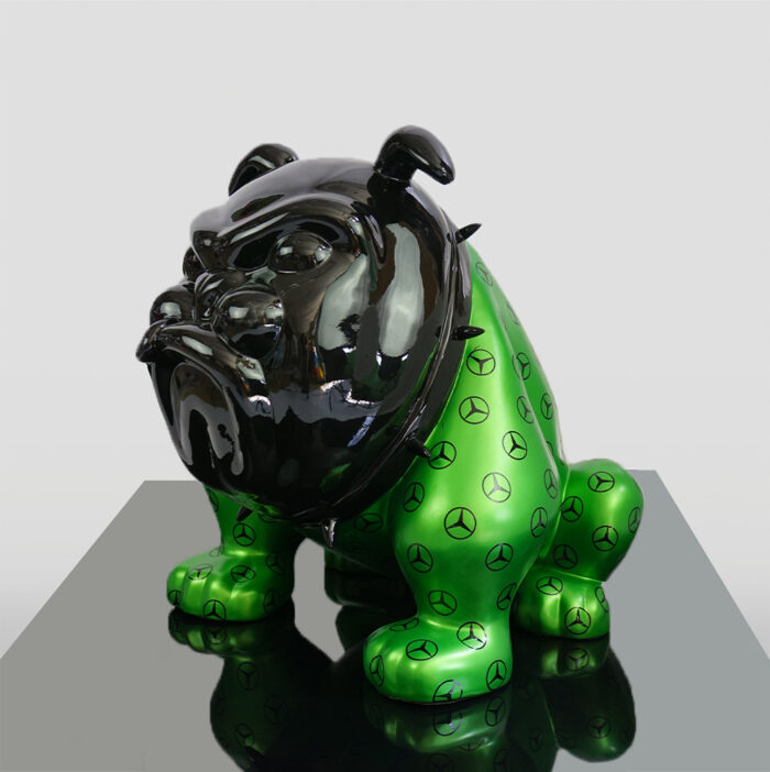 Ekskluzywna Figura Bulldog Avella - AMG