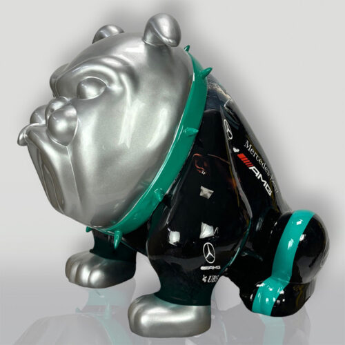 Chien Bulldog Avella, 55 cm, thème Petronas