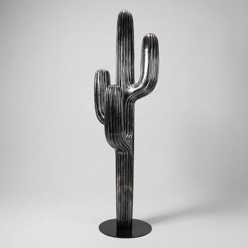 sculpture cactus en fibre de verre noire brillante, style réaliste côtelé, décor intérieur ou PLV pour événement commerciaux