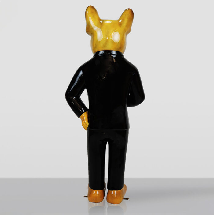 Figurine Décorative Bulldog Debout en Costume – Image 2