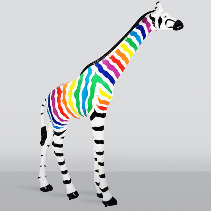 Grande Figurine Giraffe Taille Naturelle – Rayures Zebra Colorées