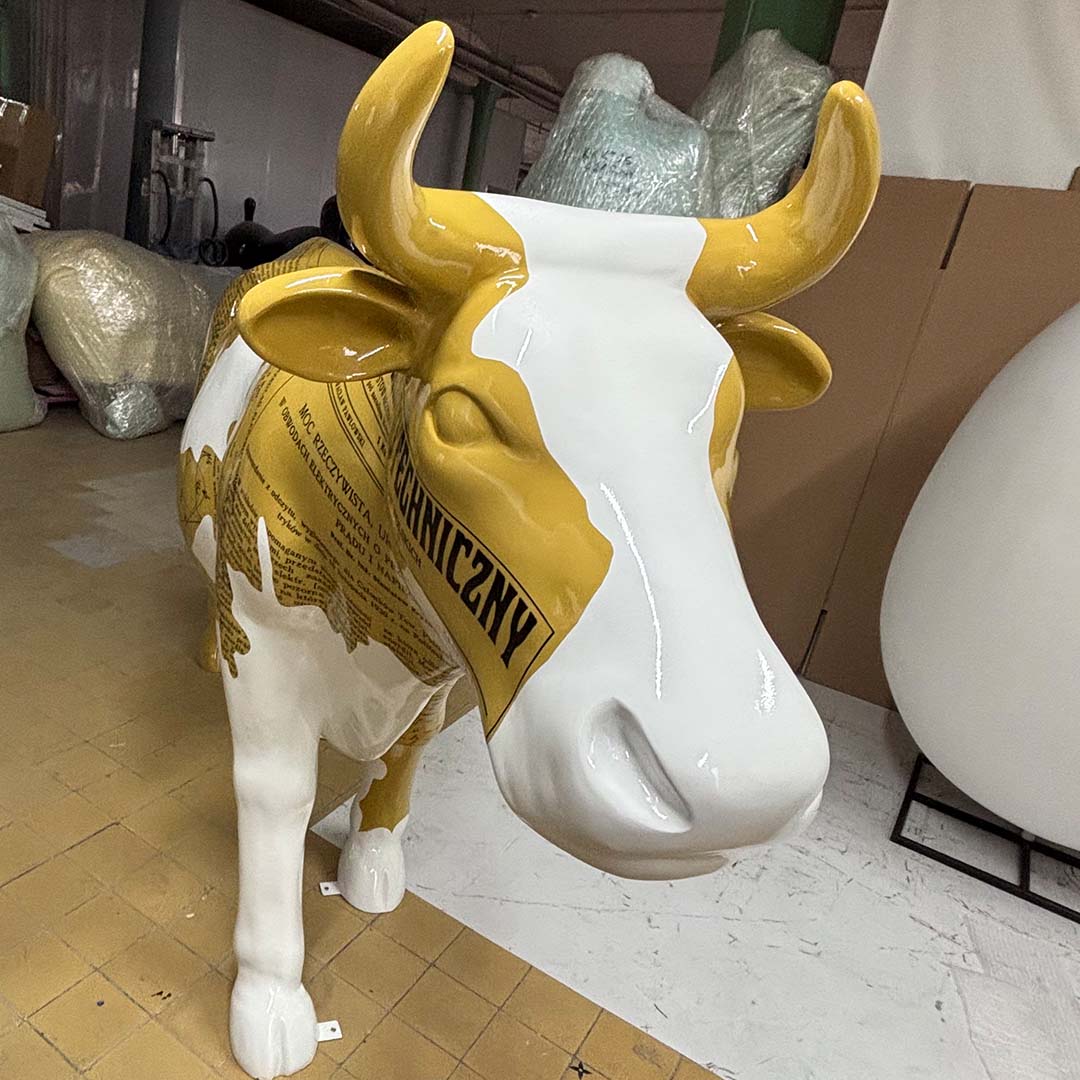 Vache Électrique – Symbole de l’Université Polytechnique de Silésie 1 IMG 927433