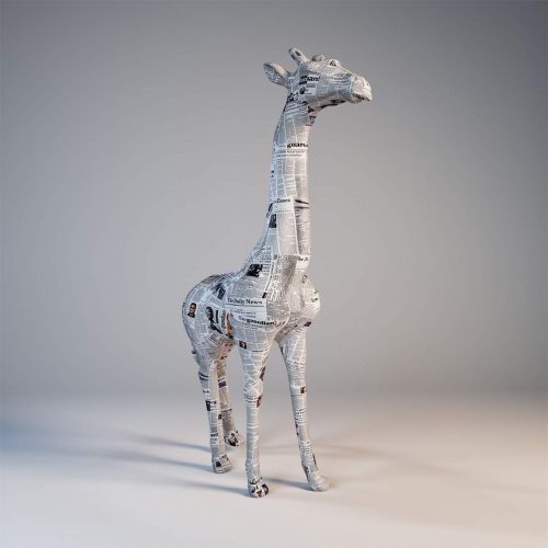 Grande figure - une girafe décorée dans un style pop -art