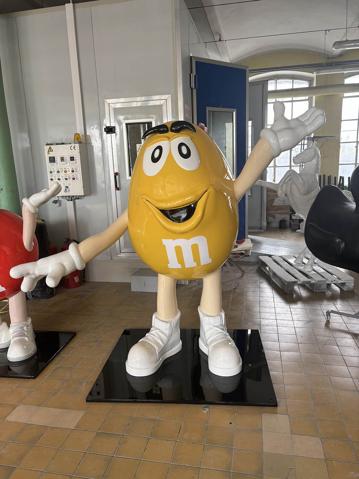 M&M’s XXL – Une Attraction Colorée pour les Invités 11 IMG 6819