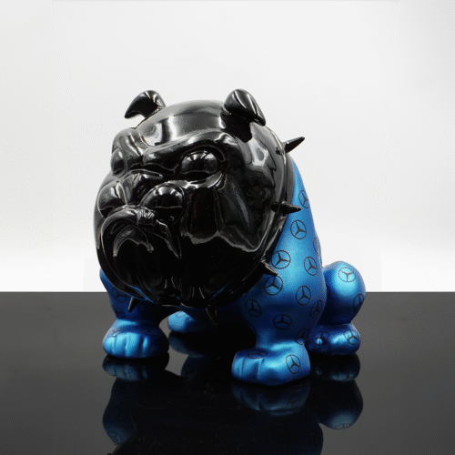 Figurine Exclusive Bulldog Bleu AMG – Avella 22