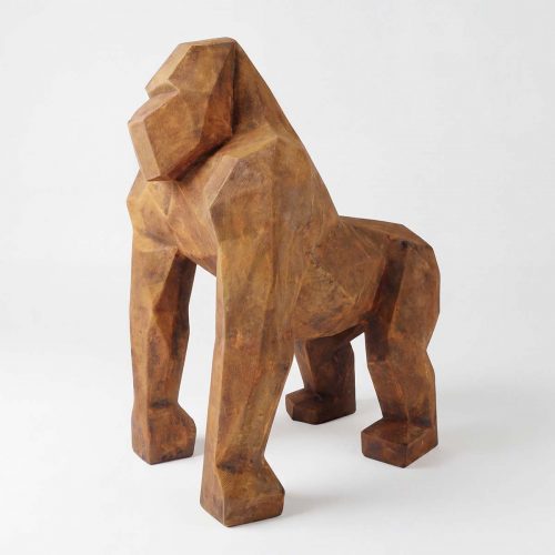 figure gorille en fibre de verre brun style géométrique/abstrait, sculpture décorative pour galerie ou événement