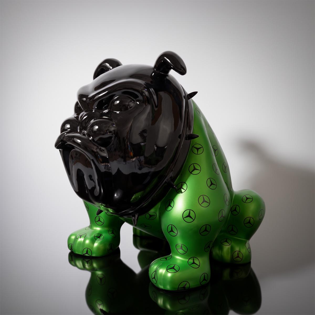 Figure Décorative Bulldog Avella Mercedes AMG Vert Métallisé – Image 3