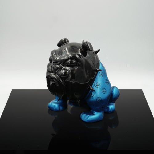 Figurine Exclusive Bulldog Avella – Bleu AMG