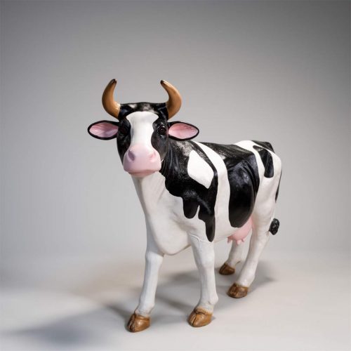 La figure d'une vache - maquette en 3D à taille réelle
