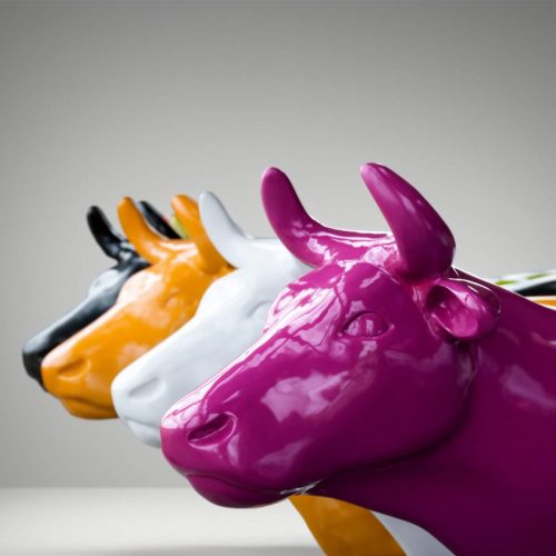 Publicité et figure décorative, grande vache lisse