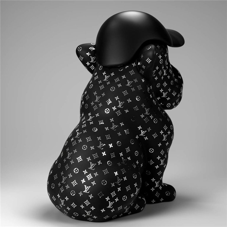 Chien Bulldog avec casquette - Mat avec chrome