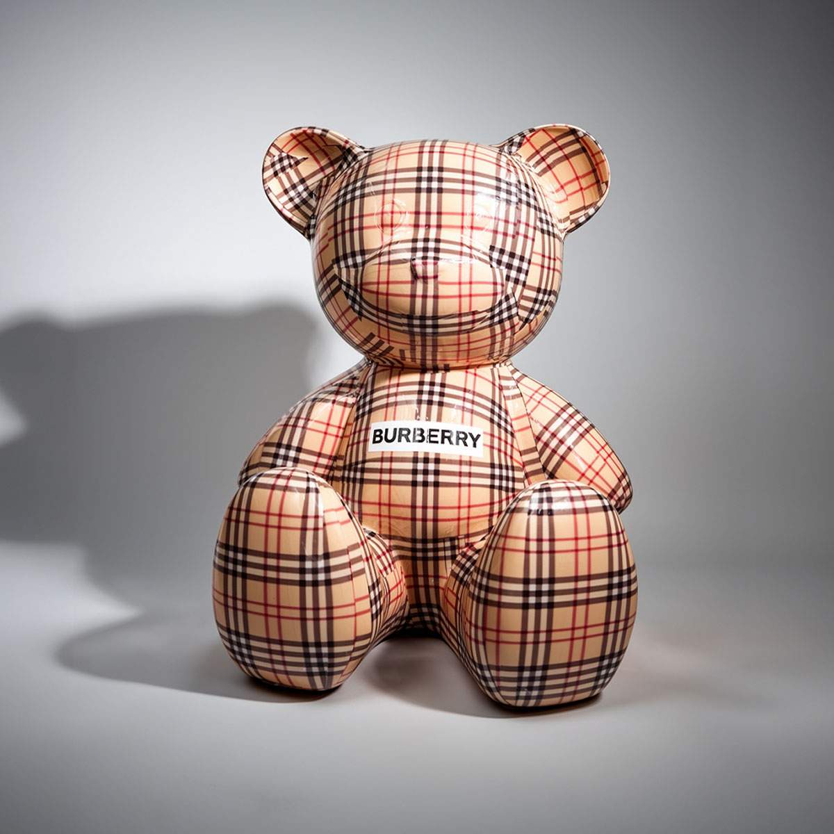 Artystyczna Figura Misia Siedzącego Burberry - tył